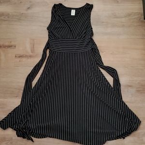 Black tie back dress